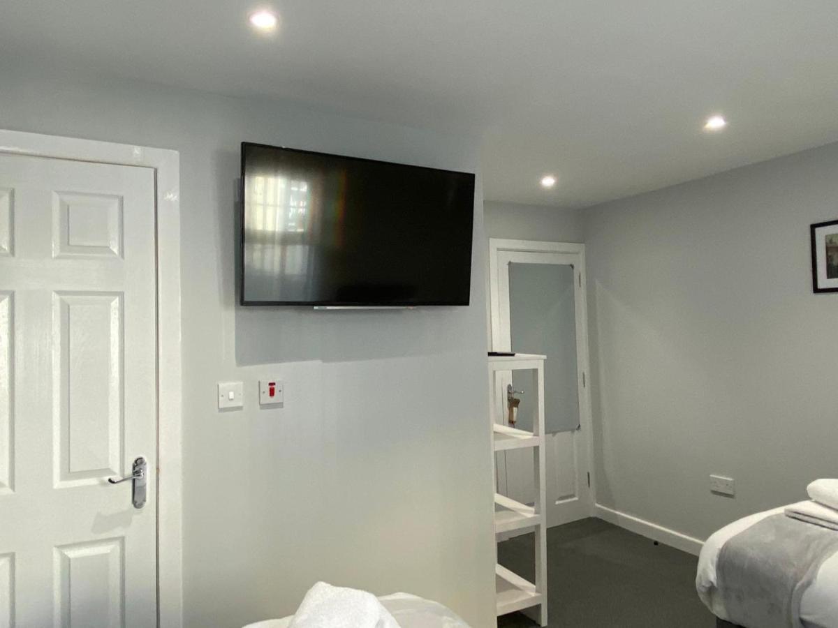 RILEYS ROOMS | ⋆⋆ | LIVERPOOL, UNITED KINGDOM | SEASON DEALS FROM £225